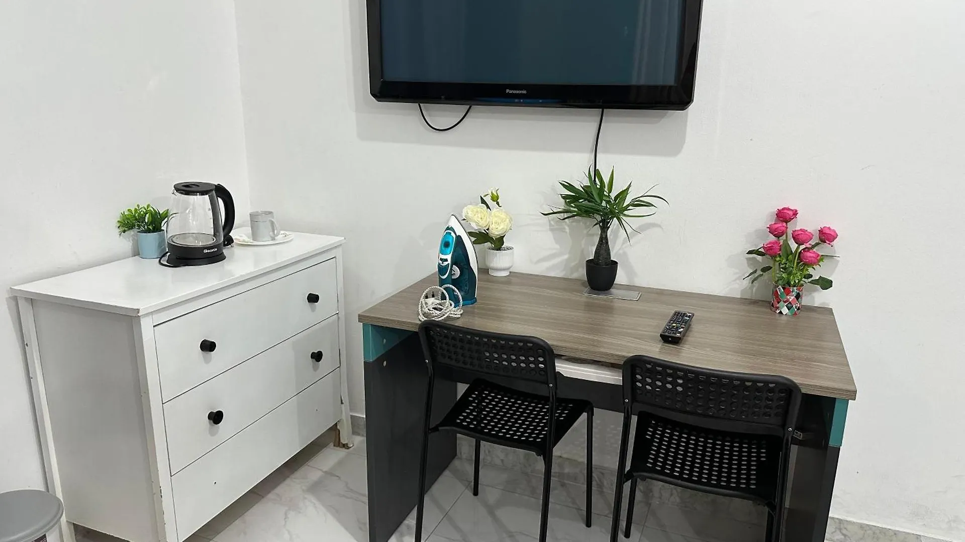 Homestay Abu Dhabi Center - For Elites Apartment