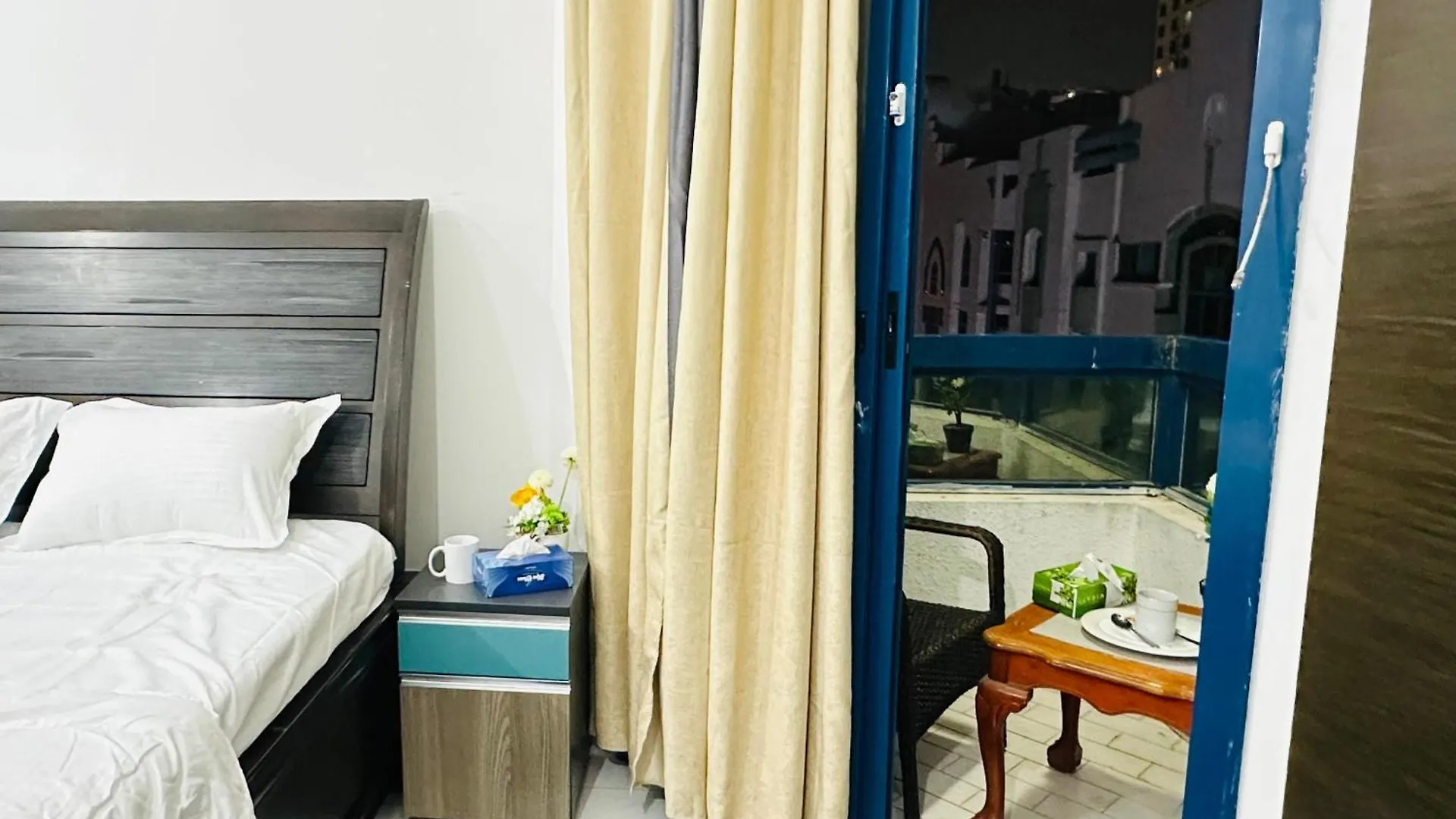 Homestay Abu Dhabi Center - For Elites Apartment